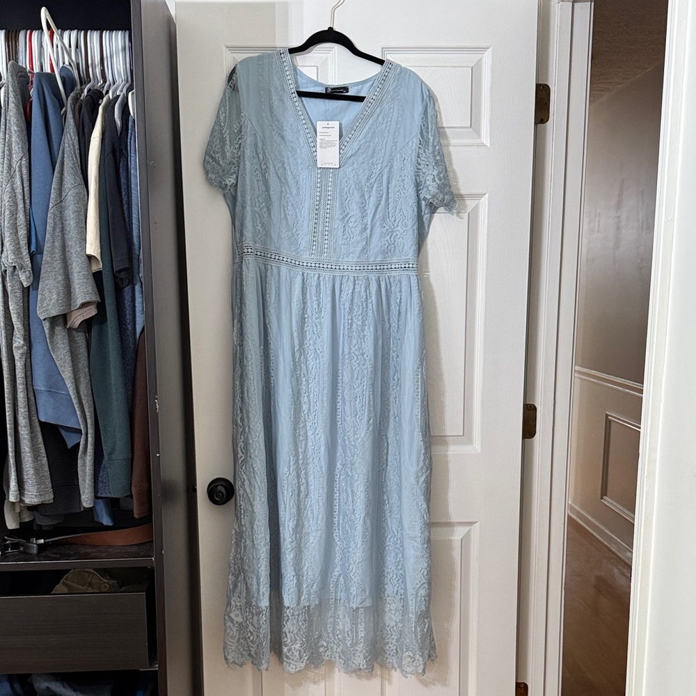Elegant Blue Lace Dress
